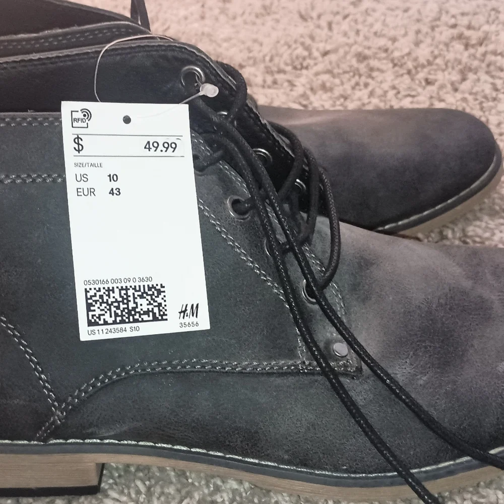 Men's H&M Casual Boots Chukka Shoes Size 10 Color Gray College Church Date Night